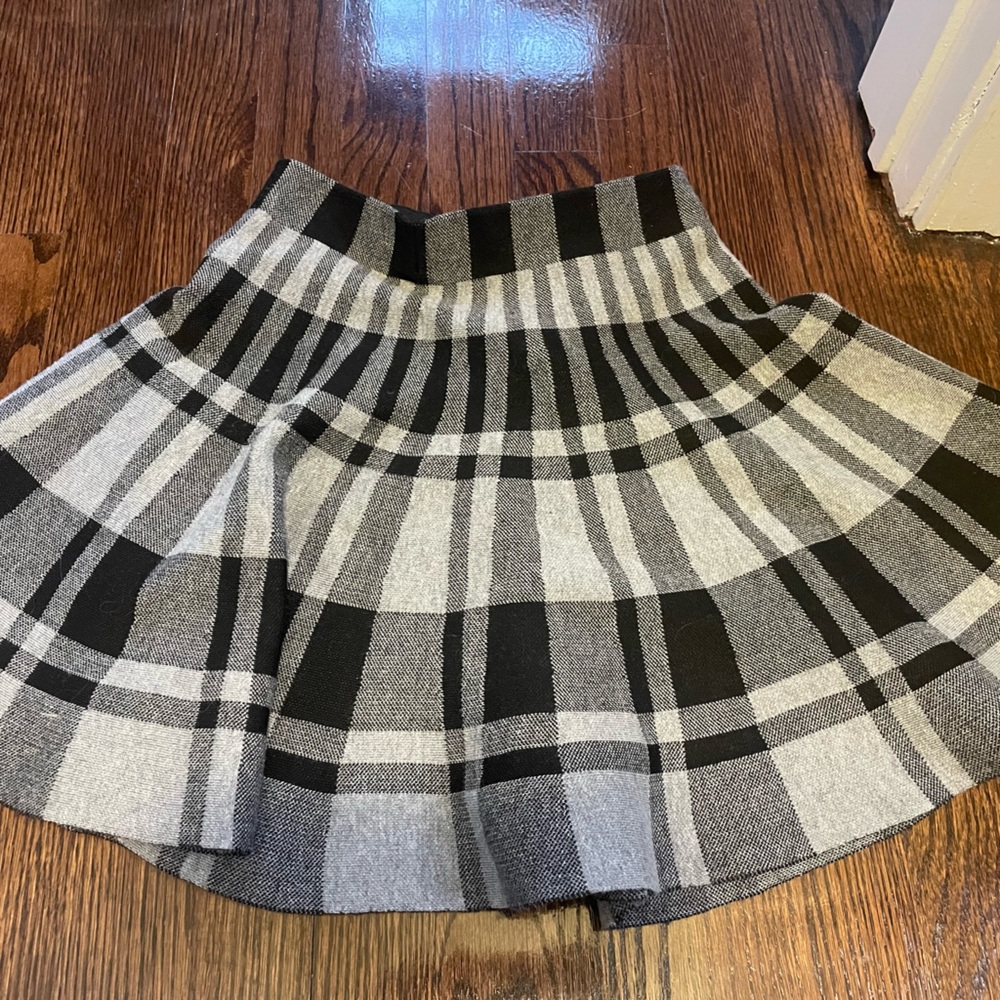 Cute plaid skirt